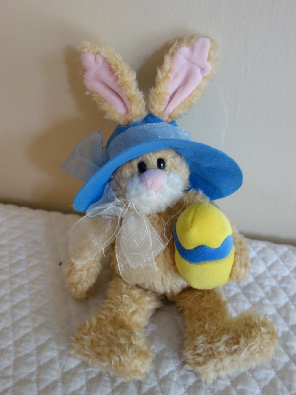 Vntg 1996 Gibson Greetings East Bunny Rabbit w/ hat egg bow Plush